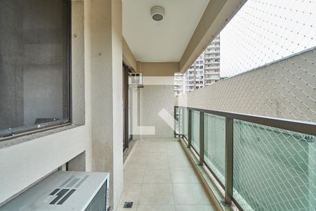 Apartamento à venda com 67m², 2 quartos e 1 vagaVaranda