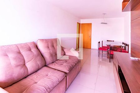 Sala de apartamento à venda com 2 quartos, 85m² em Pé Pequeno, Niterói