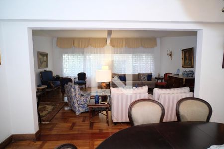 Sala de casa à venda com 5 quartos, 598m² em Alto de Pinheiros, São Paulo