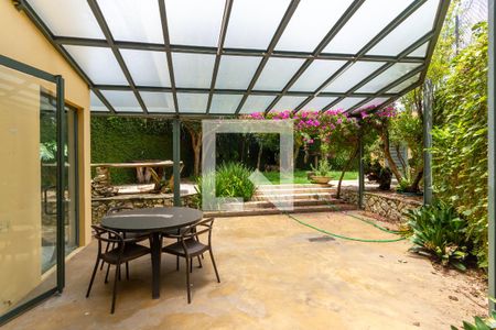 Casa à venda com 430m², 4 quartos e 4 vagasÁrea externa