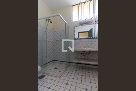 Casa à venda com 430m², 4 quartos e 4 vagasBanheiro Social