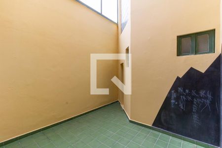 Casa à venda com 430m², 4 quartos e 4 vagasJardim de Inverno