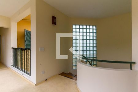 Casa à venda com 430m², 4 quartos e 4 vagasCorredor