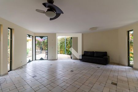 Sala de casa à venda com 4 quartos, 430m² em Bela Aliança, São Paulo