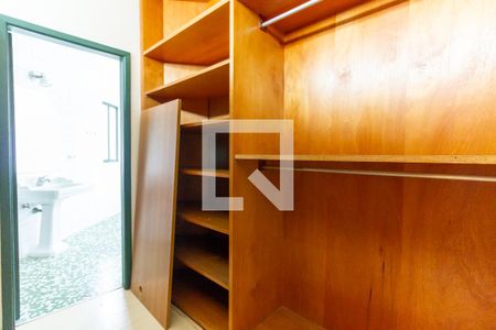 Casa à venda com 430m², 4 quartos e 4 vagasCloset da suíte 1