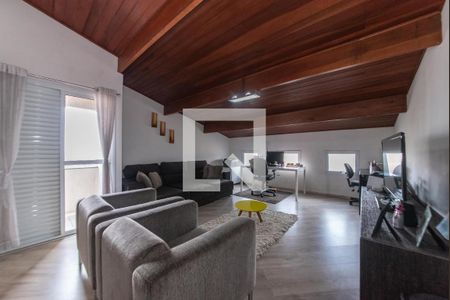 Sala de TV de casa à venda com 4 quartos, 245m² em Vila Dom Pedro I, São Paulo