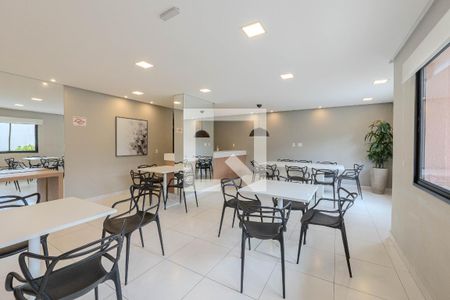 Studio à venda com 28m², 1 quarto e sem vaga Studio à venda com 28m², 1 quarto e sem vagaÁrea comum - Salão de festas