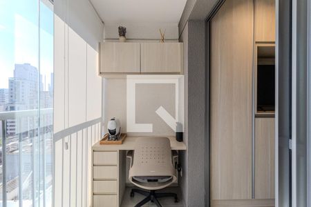 Varanda de kitnet/studio para alugar com 1 quarto, 26m² em Consolação, São Paulo