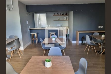 Apartamento para alugar com 32m², 1 quarto e sem vagaÁrea comum - Salão de festas