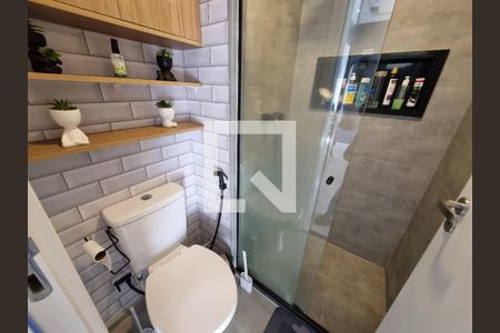 Banheiro de apartamento para alugar com 1 quarto, 32m² em Piedade, Rio de Janeiro