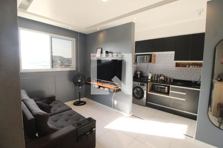 Sala de apartamento para alugar com 1 quarto, 32m² em Piedade, Rio de Janeiro