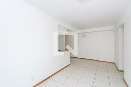 Sala de apartamento para alugar com 3 quartos, 65m² em Penha, Rio de Janeiro