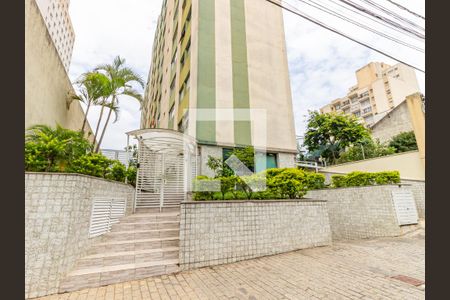 Apartamento para alugar com 72m², 2 quartos e sem vaga Apartamento para alugar com 72m², 2 quartos e sem vagaFachada