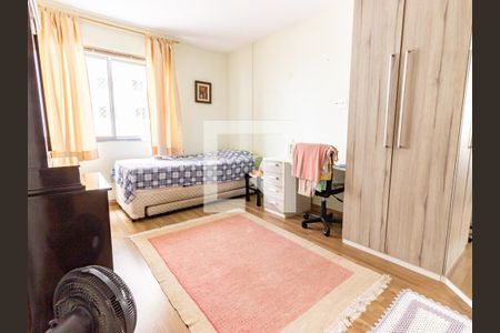 Quarto 2 de apartamento para alugar com 2 quartos, 72m² em Vila Cláudia, São Paulo