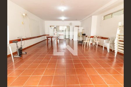 Apartamento para alugar com 72m², 2 quartos e sem vaga Apartamento para alugar com 72m², 2 quartos e sem vagaÁrea comum - Salão de festas