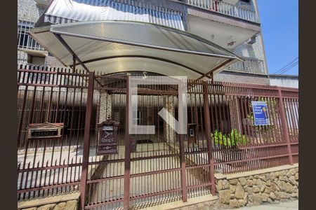 Apartamento à venda com 70m², 2 quartos e 1 vagaFachada