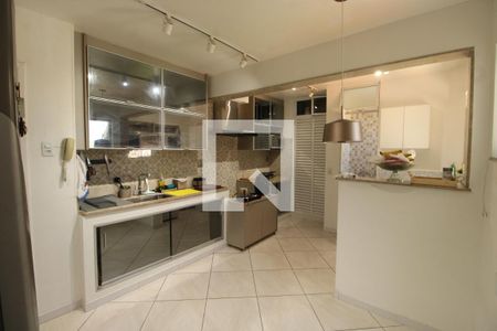 Apartamento à venda com 70m², 2 quartos e 1 vagaCozinha