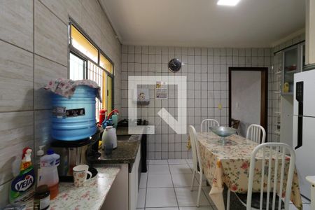 Casa para alugar com 160m², 2 quartos e 1 vagaCozinha