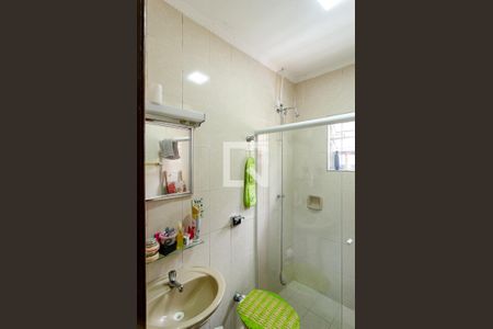 Banheiro da Suíte 1 de casa à venda com 3 quartos, 300m² em Vila do Encontro, São Paulo