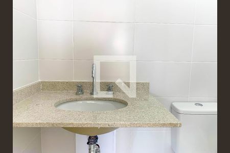 Banheiro da Suíte de apartamento para alugar com 2 quartos, 65m² em Chácara Seis de Outubro, São Paulo