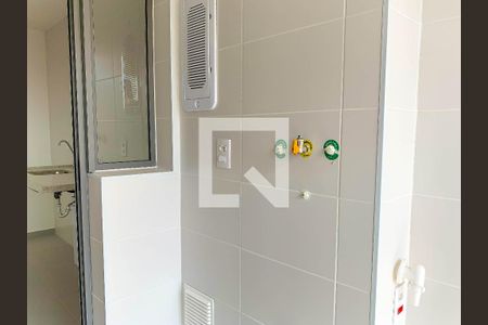 Área de Serviço de apartamento para alugar com 2 quartos, 65m² em Chácara Seis de Outubro, São Paulo