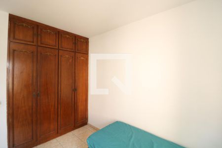 Quarto de apartamento à venda com 3 quartos, 68m² em Vila Antonieta, São Paulo
