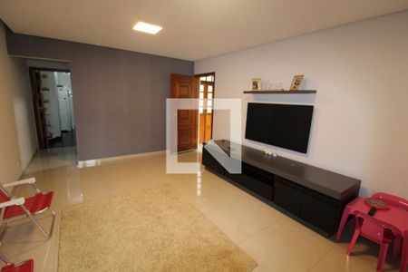 Sala de casa de condomínio para alugar com 3 quartos, 180m² em Tucuruvi, São Paulo