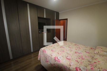 Casa de condomínio para alugar com 180m², 3 quartos e 2 vagasQuarto 1