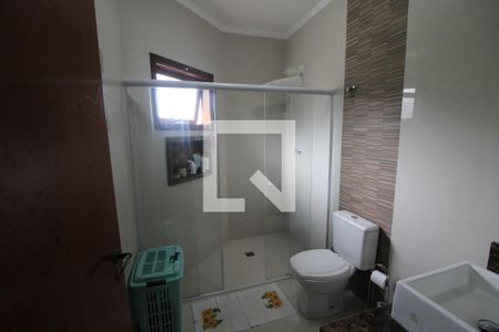 Casa de condomínio para alugar com 180m², 3 quartos e 2 vagasQuarto 1 - Banheiro