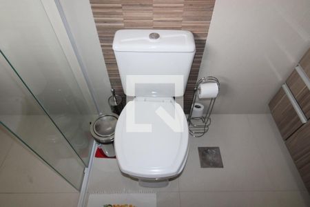 Casa de condomínio para alugar com 180m², 3 quartos e 2 vagasQuarto 1 - Banheiro