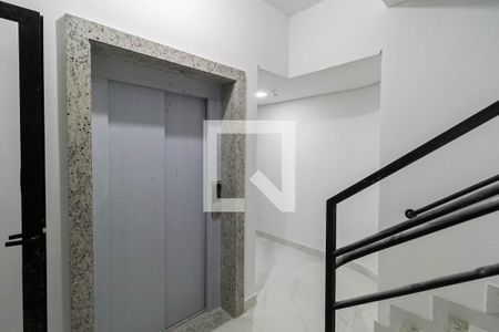 Apartamento à venda com 90m², 3 quartos e 2 vagasEntrada