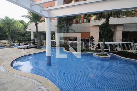 Apartamento à venda com 100m², 3 quartos e 1 vagaÁrea comum - Piscina