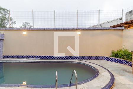 Casa para alugar com 299m², 3 quartos e 8 vagasPiscina