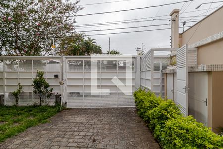 Casa para alugar com 299m², 3 quartos e 8 vagasGaragem