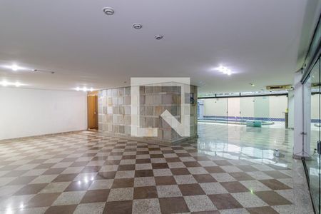 Casa para alugar com 299m², 3 quartos e 8 vagasGaragem - Salão