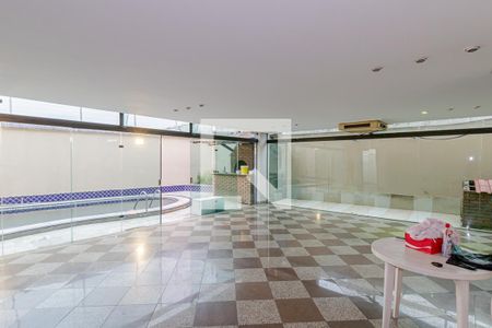 Casa para alugar com 299m², 3 quartos e 8 vagasGaragem - Salão