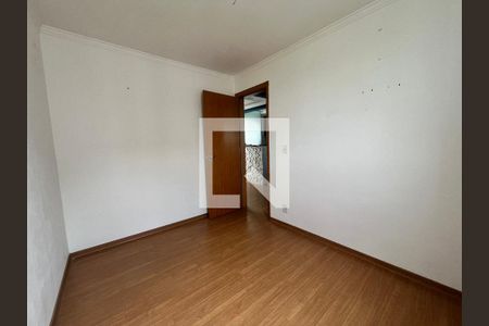 Quarto 1 de apartamento para alugar com 2 quartos, 210000m² em Parque Santa Rosa, Suzano