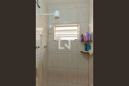 Casa à venda com 177m², 3 quartos e 7 vagas Casa à venda com 177m², 3 quartos e 7 vagasCasa 2- Banheiro