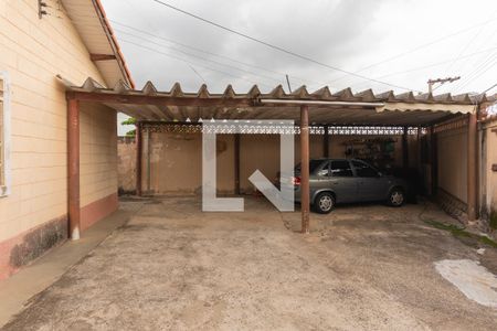 Casa à venda com 177m², 3 quartos e 7 vagas Casa à venda com 177m², 3 quartos e 7 vagasGaragem Casas 1 e 2
