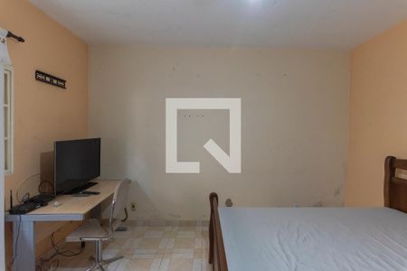 Casa à venda com 177m², 3 quartos e 7 vagas Casa à venda com 177m², 3 quartos e 7 vagasCasa 2- Quarto