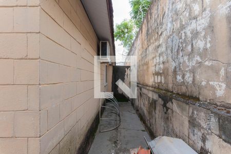 Casa à venda com 177m², 3 quartos e 7 vagas Casa à venda com 177m², 3 quartos e 7 vagasCasa 2- Quintal