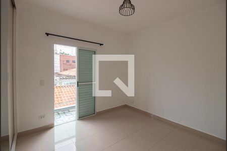Quarto 1 de casa para alugar com 2 quartos, 60m² em Vila Giordano, São Paulo