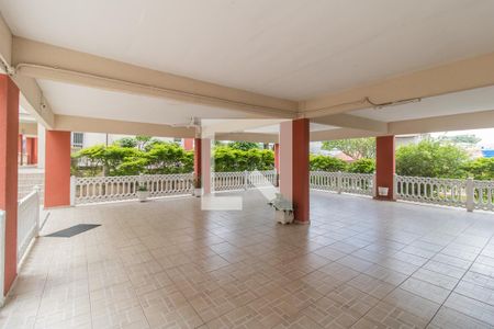 Apartamento à venda com 72m², 2 quartos e 1 vagaÁrea comum