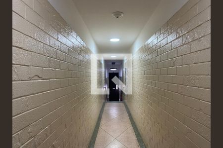 Apartamento à venda com 77m², 2 quartos e sem vagaÁrea comum