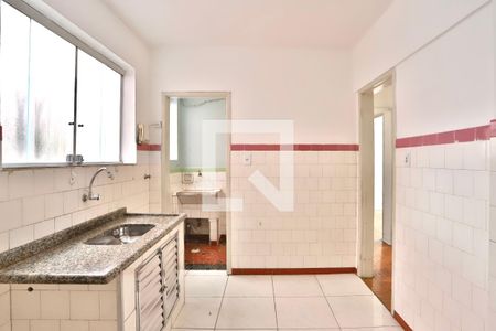Apartamento à venda com 77m², 2 quartos e sem vagaCozinha