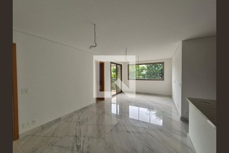 Sala de apartamento à venda com 3 quartos, 103m² em Funcionários, Belo Horizonte