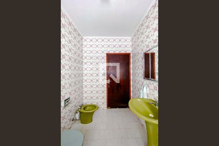 Casa à venda com 260m², 3 quartos e 10 vagasBanheiro