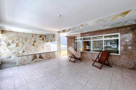 Casa à venda com 260m², 3 quartos e 10 vagasGaragem