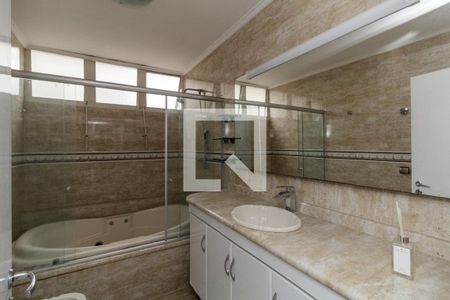 Apartamento para alugar com 639m², 4 quartos e 2 vagasBanheiro 1 - Suíte