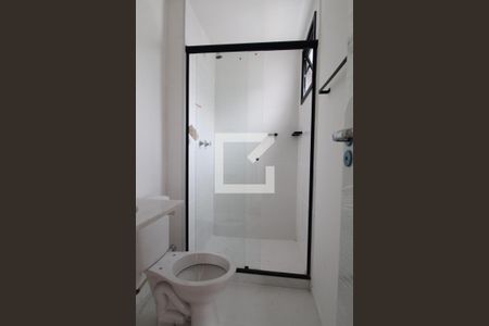 Apartamento para alugar com 55m², 2 quartos e 1 vaga Apartamento para alugar com 55m², 2 quartos e 1 vagaBanheiro da Suíte